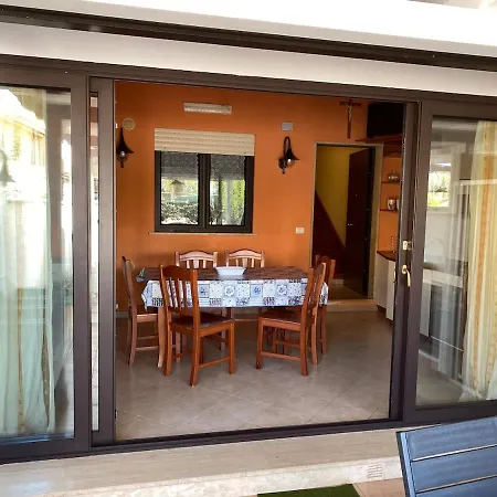 Carnovale Wifi Piscina Divertimento Sul Mare Di