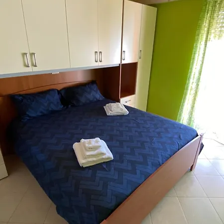 Carnovale Wifi Piscina Divertimento Sul Mare Di * Pizzo (Calabria)