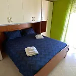 Carnovale Wifi Piscina Divertimento Sul Mare Di * Pizzo (Calabria)