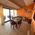 Feriehus Carnovale Wifi Piscina Divertimento Sul Mare Di Pizzo (Calabria)