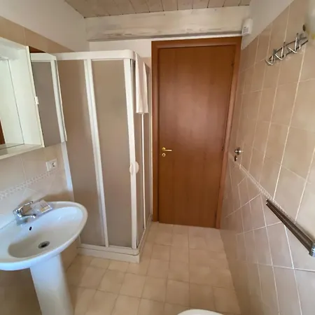 Carnovale Wifi Piscina Divertimento Sul Mare Di 피조