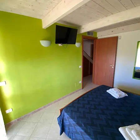 Carnovale Wifi Piscina Divertimento Sul Mare Di 피조